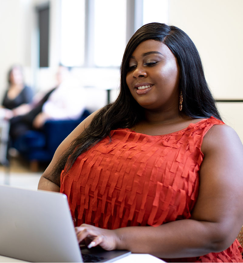 allgo-an-app-for-plus-size-people-eqlRthvN188-unsplash